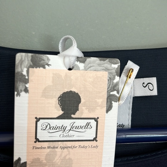 Solid Layering Dress (Navy Blue, Maxi Length) - Picture 2 of 3